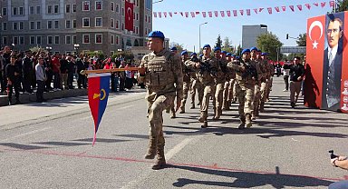 Adıyaman'da, Cumhuriyet'in 102. yılı coşkuyla kutlandı