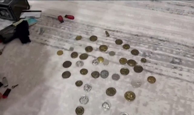 Ağrı'da sahte dolar ve tarihi eser operasyonunda 1 kişi tutuklandı