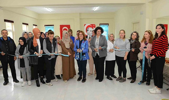 Ahmet Yesevi Mahallesi Kadın Dayanışma ve Yardımlaşma Derneği yeni merkezinde