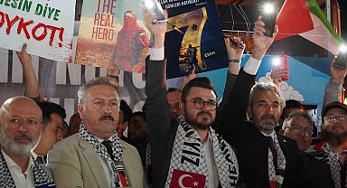 AK Parti Kayseri İl Başkanı Okandan, 'Kararlılık Yürüyüşü'ne katıldı