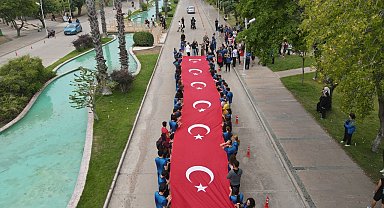 Akdeniz Üniversitesi, Cumhuriyet için koştu