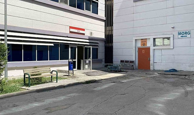 Alkol ve uyuşturucudan hayatını kaybetti