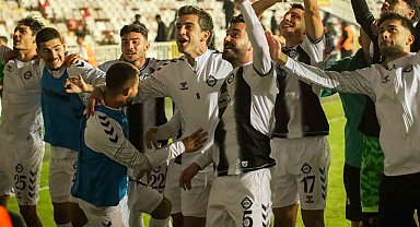 Altay, düşme hattından kurtuldu