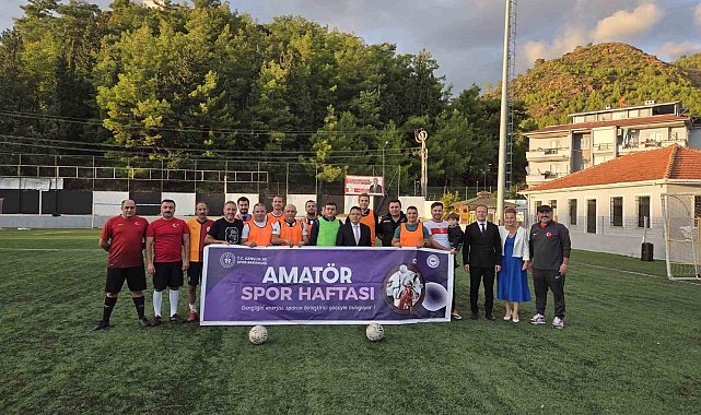 Amatör spor haftasında Marmaris'te dostluk maçı