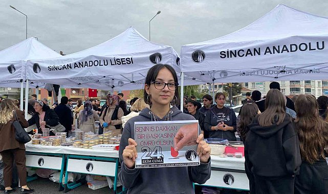 Anadolu Lisesi'nde "Sincan İyilik Hareketi" ile kan bağışı toplanıp, Gazze'ye yardım panayırı düzenlendi