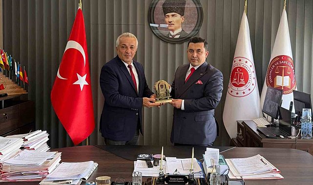 Anamur Başsavcısı Çatlı:"Bu vatan, canlarını gözünü kırpmadan feda eden kahramanlarımızın mirası üzerinde yükseliyor"