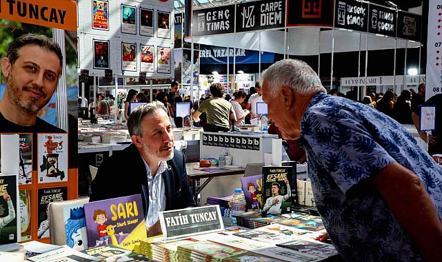 Antalya Kitap Fuarı ziyaretçi akınına uğradı