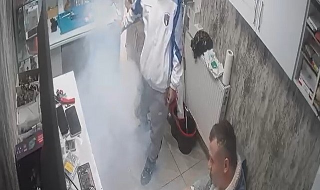 Arızalanan batarya tamir edilirken alev aldı