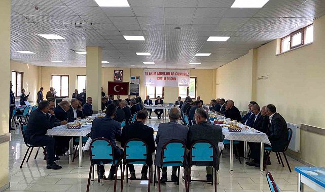 Arpaçay Kaymakamı Akköz muhtarlarla buluştu