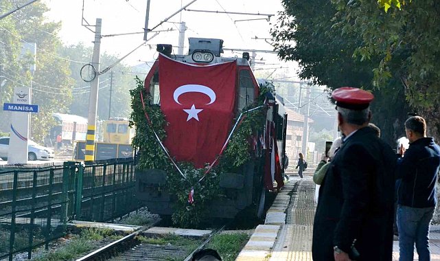 Atatürk'ün Manisa'ya gelişinin 100. yıl dönümü coşkuyla kutlandı