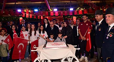 Aydın'da Cumhuriyet coşkusu resepsiyonla taçlandı