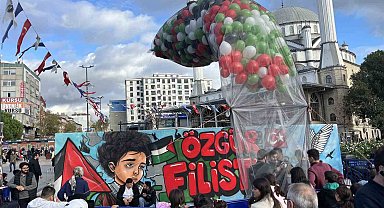 Bağcılar'da Gazze'deki kız çocukları için balonlar uçuruldu