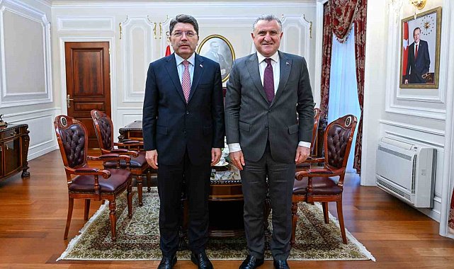 Bakan Bak ile Bakan Tunç, bir araya geldi