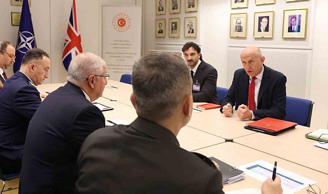 Bakan Güler, İngiltere Savunma Bakanı Healey ile görüştü