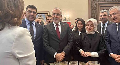 Bakan Işıkhan: "1 milyon 634 bin 56 kadın işe yerleştirildi"