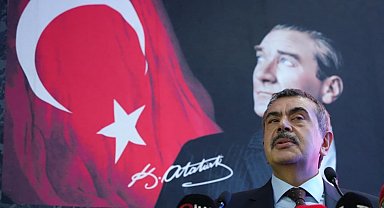 Bakan Tekin: "Merkezi sınırlamayla okul kayıtlarının kapatıldığı bir sistemi hayata geçireceğiz"