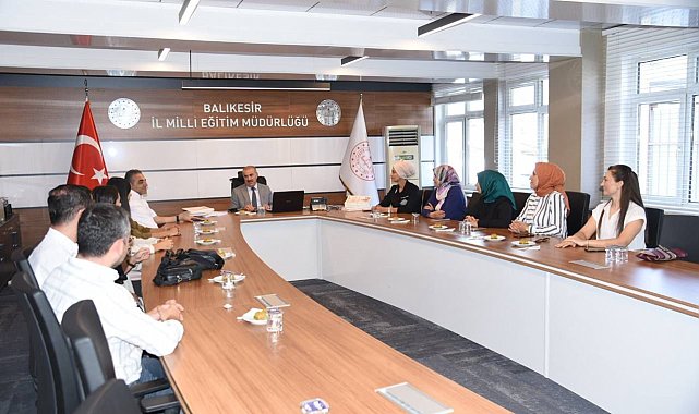 Balıkesir'de yapay zekâ destekli öğretmen eğitimi başlıyor