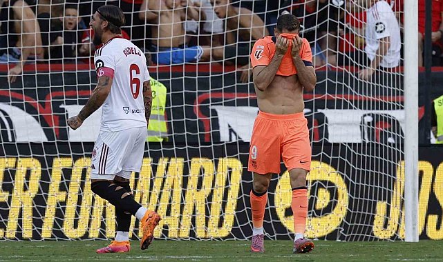 Barcelona, sezonun ilk mağlubiyetini farklı kaybederek aldı