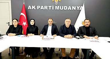 Başkan Bayrak: "Zabıtanın baskısı esnafı usandırdı"