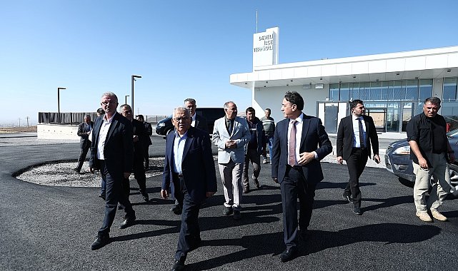 Başkan Büyükkılıç, 100 milyon TL'lik yatırımla Develi'ye kazandırılan Yeni Terminal Binasını inceledi