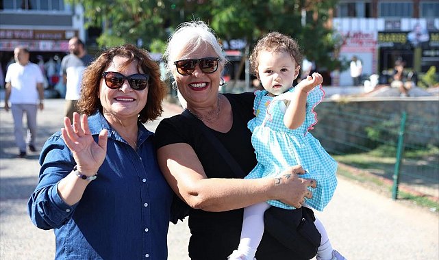 Başkan Gençay, Altınkum'da vatandaşlarla buluştu