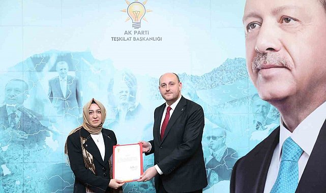 Başkan Özdoğan; Kayseri'nin ilk kadın ilçe başkanını tebrik etti