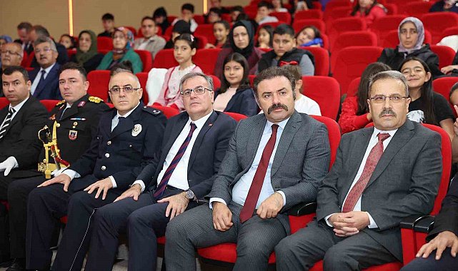 Başkan Özdoğan'dan 'Cumhuriyet' vurgusu