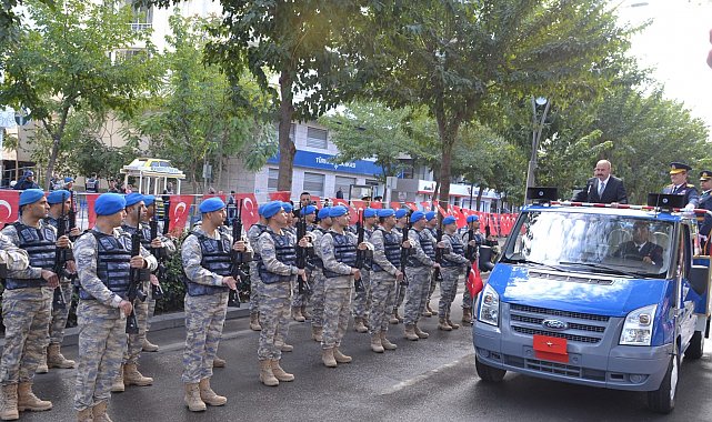 Batman'da 29 Ekim Cumhuriyet Bayramı kutlandı