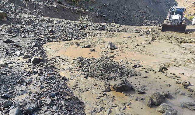 Batman'da heyelanın izleri siliniyor