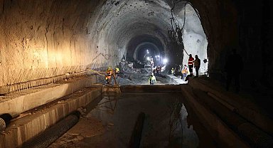 Bayburt Group'un yapımına 2013'te başladığı Geminbeli Tüneli geçen 12 yıla rağmen bir türlü tamamlanamadı