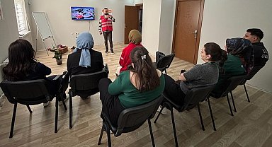 Bayburt Kızılay'dan 'Afet ve İlkyardım' eğitimi