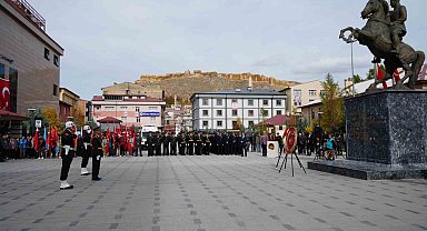 Bayburt'ta 29 Ekim kutlamaları başladı