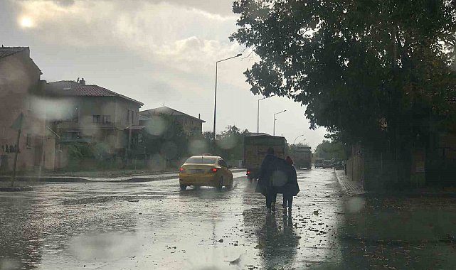Bayburt'ta sağanak yağış, yüksek kesimlerde kar bekleniyor