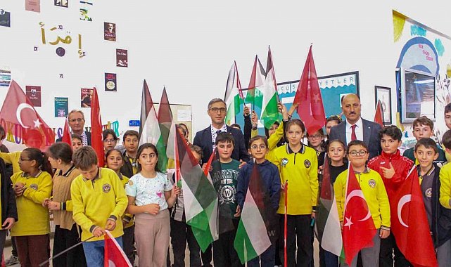 Bayburt'taki tüm okullardan Filistin'e güçlü destek