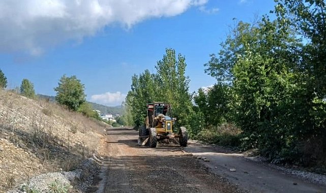 Bayırköy'de arazi yolları yenilendi