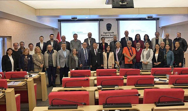 Bayraktar'dan 'Tüm ilçelere kent konseyi kurulsun' çağrısı