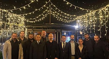 Bilecik Aile ve Sosyal Hizmetler voleybol takımına başarı kutlaması