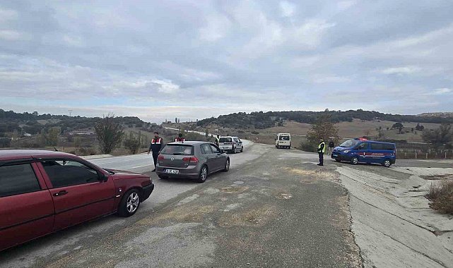 Bilecik'te 115 jandarma personelinin katılımı ile 18 noktada Huzur ve Güven uygulaması