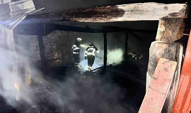 Bilecik'te marangoz atölyesinde yangın çıktı