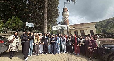 Binlerce Esenyurtlu, İstanbul'un tarihi ve turistik mekanlarını gezdi