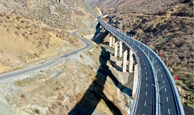 Bitlis-Baykan arası yol çalışmaları tamamlandı