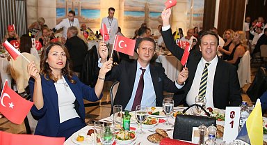 Bodrum Fenerbahçeliler Derneği Cumhuriyetin 102. yılını kutladı