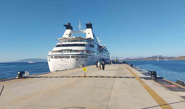 Bodrum'a 277 yolcu ile geldi