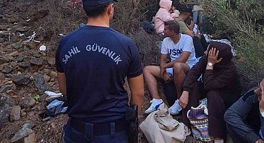 Boncuklu koyunda 29'u çocuk 59 düzensiz göçmen ve 3 göçmen kaçakçısı yakalandı