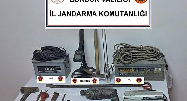 Burdur'da kaçakçılık operasyonu: 7 gözaltı