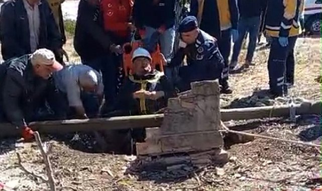 Burdur'da kuyuya düşen vatandaş ekipler tarafından kurtarıldı