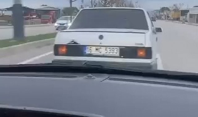 Bursa'da bir otomobil tartıştığı sürücünün önünü kesti