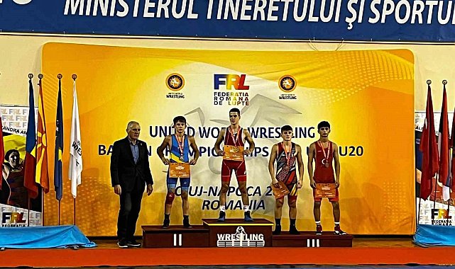 Bursalı güreşçilerden 2 madalya