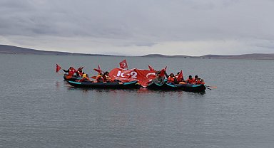 Çıldır'da Cumhuriyet kano gösterisiyle kutlandı