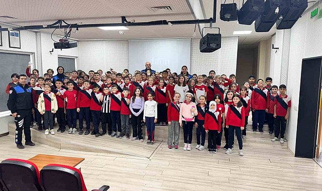 Çocuklara 112 Acil Çağrı hattının etkin kullanımı anlatıldı